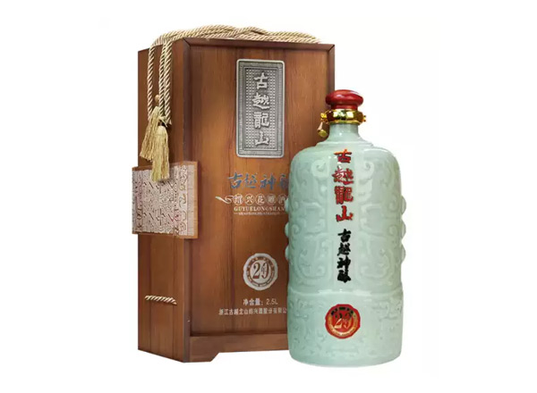 绍兴回收古越龙山东方古越神酿二十年陈酿花雕酒木盒青瓷2.5L绍兴黄酒行情价格